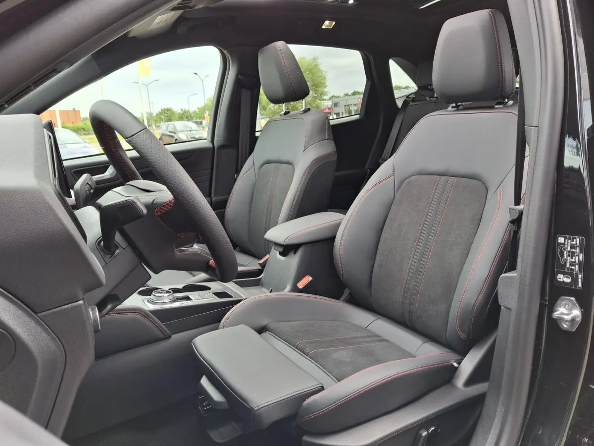 2.5 PHEV ST-Line X | Adaptive Cruise | Winterpack | B&O | Panoramadak | Trekhaak | 19 Inch | Elektrische Achterklep | Memory |