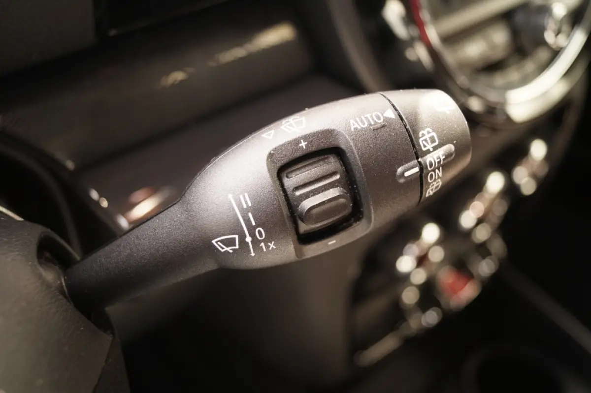 1.5 Cooper Business Edition -NAVI-ECC-PDC-