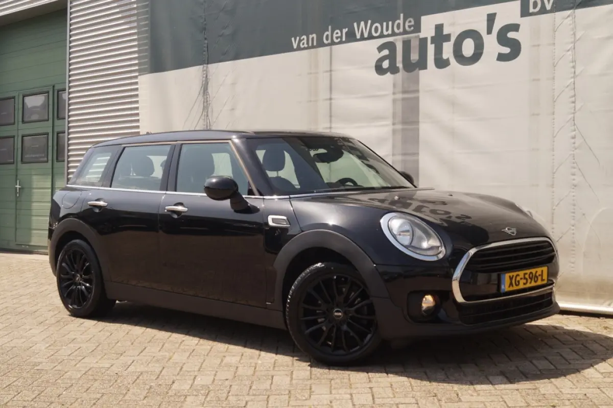 1.5 Cooper Business Edition -NAVI-ECC-PDC-