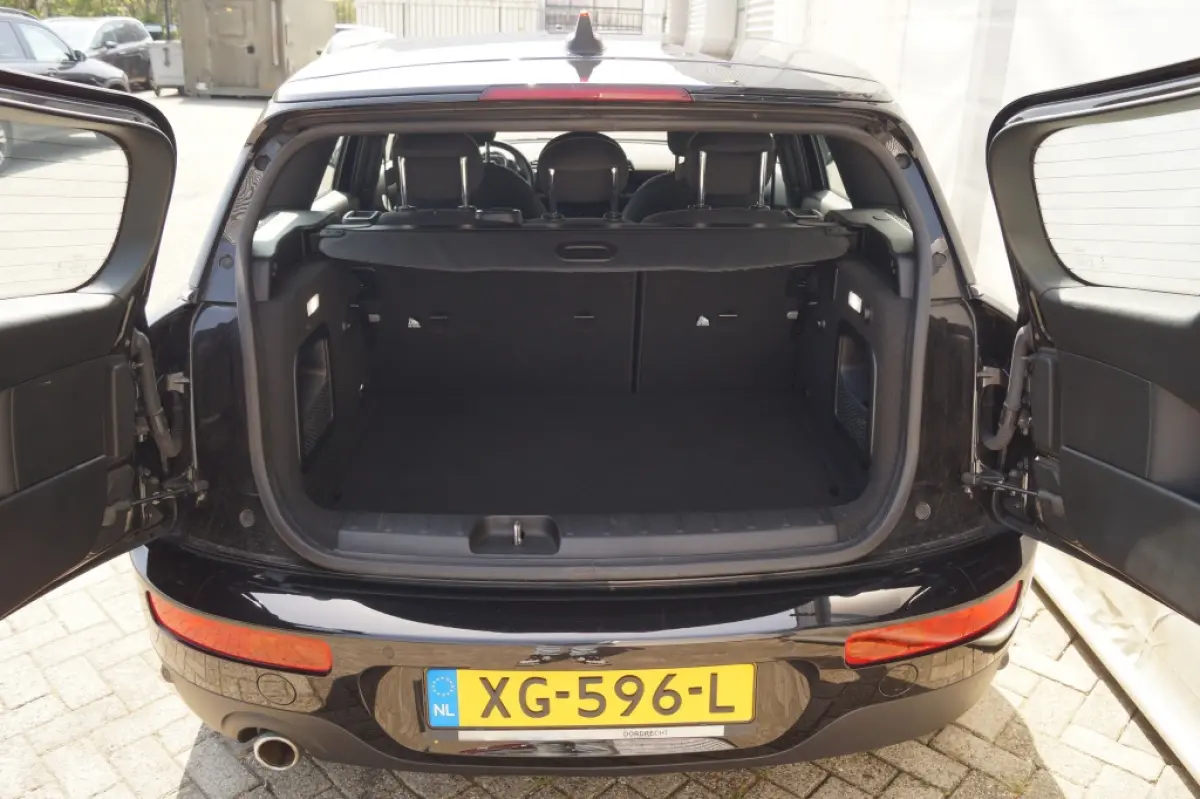 1.5 Cooper Business Edition -NAVI-ECC-PDC-