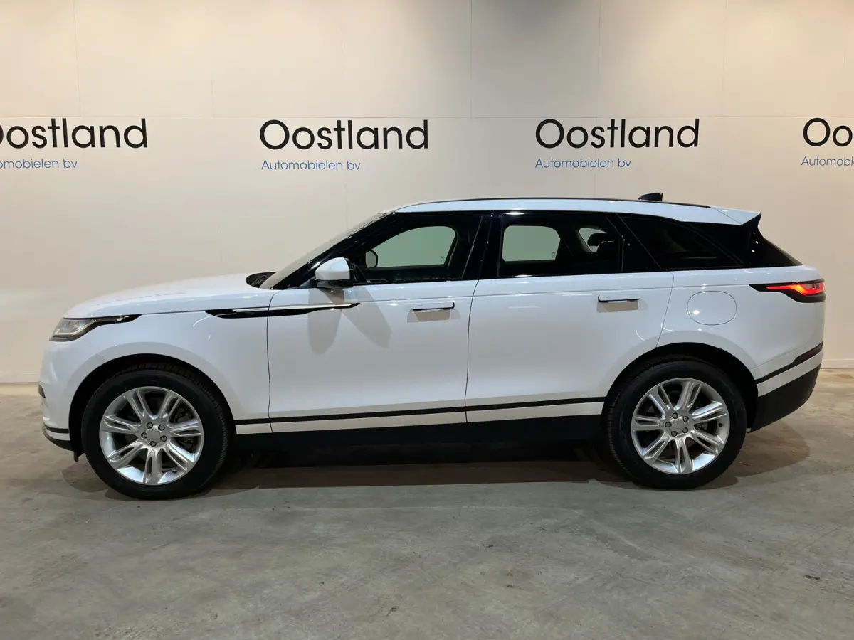 2.0 P400e AWD PHEV / 20" LMV / Alcantara / 53.000 KM !!