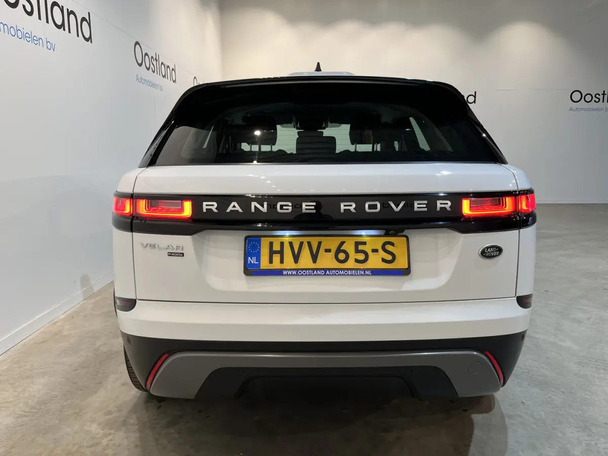 2.0 P400e AWD PHEV / 20" LMV / Alcantara / 53.000 KM !!