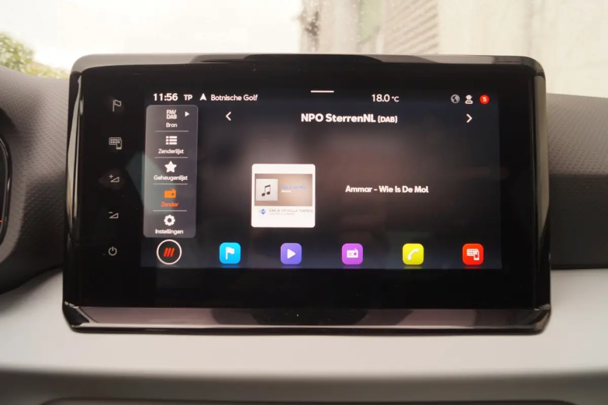 1.0 TSI Style -NAVI-LED-DIGI-ECC-PDC-