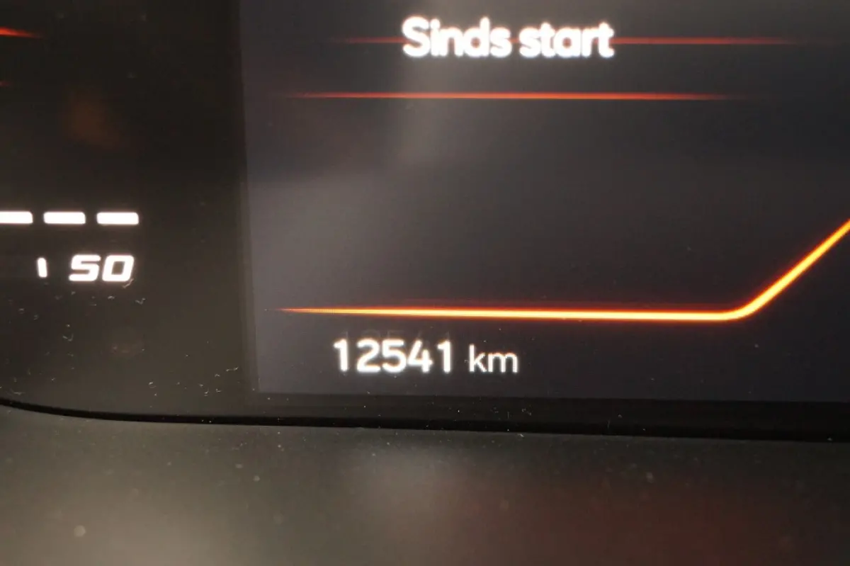 1.0 TSI Style -NAVI-LED-DIGI-ECC-PDC-
