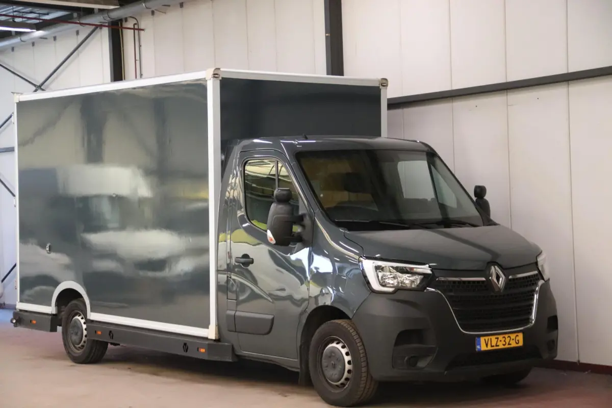 T35 2.3 dCi 150 BAKWAGEN LOWINER AUTOMAAT