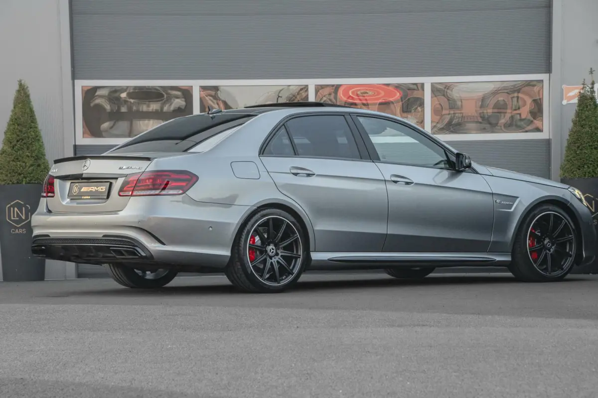AMG 63 S 4MATIC | Carbon | DAB | Pano