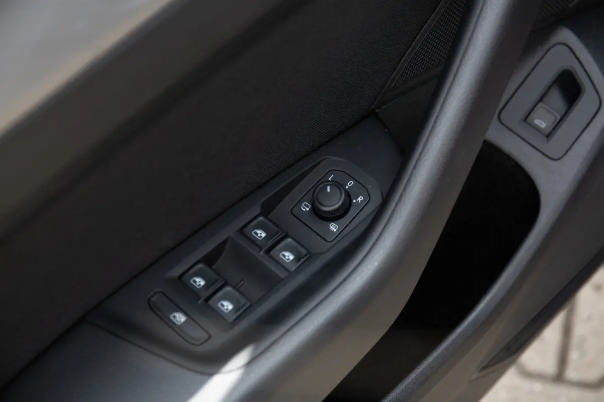 1.5 TSI Comfort Business , Adaptive cruise, Carplay, Keyless, BTW