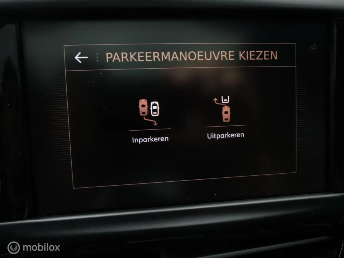 GT LINE 1.2 130 PK - Navigatie - Camera