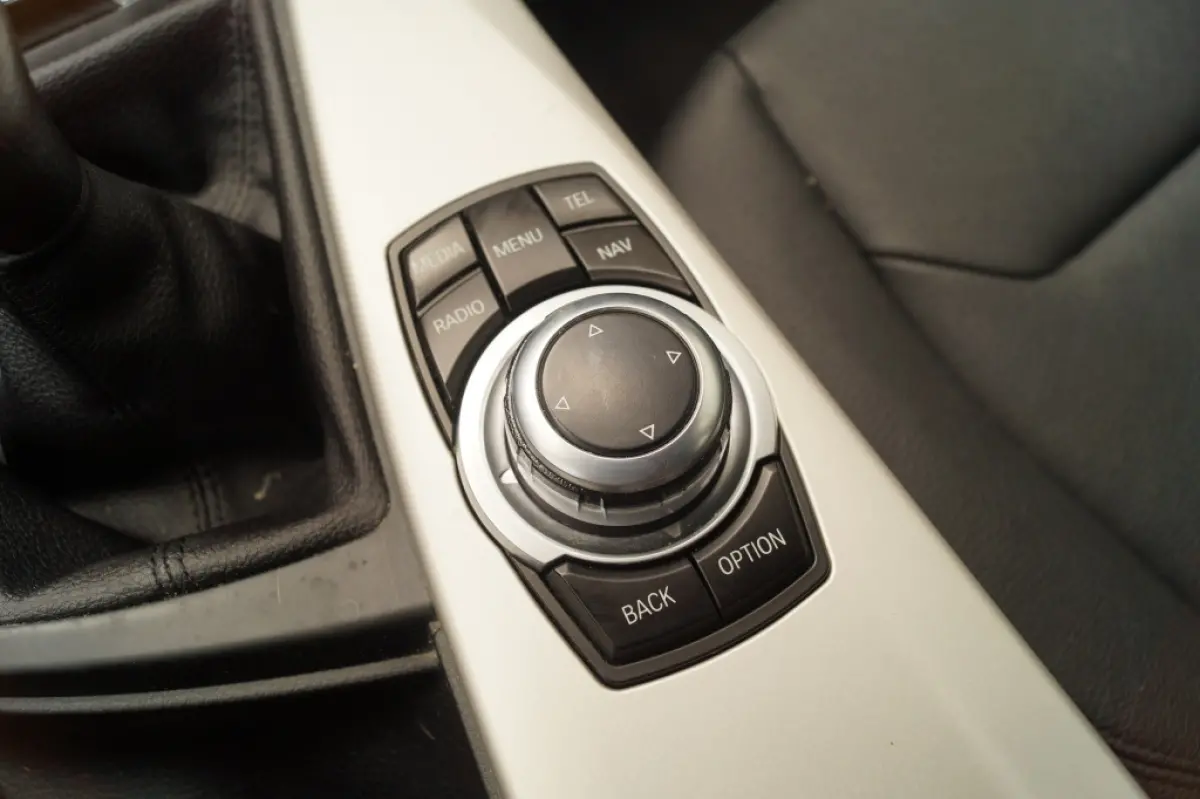 GT 320d 190pk Executive -LEER-NAVI-LED-ECC-PDC-