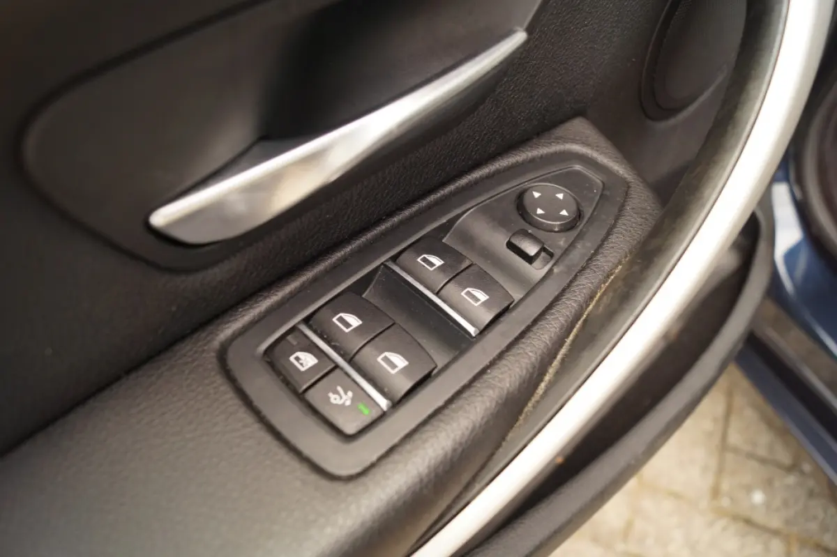 GT 320d 190pk Executive -LEER-NAVI-LED-ECC-PDC-