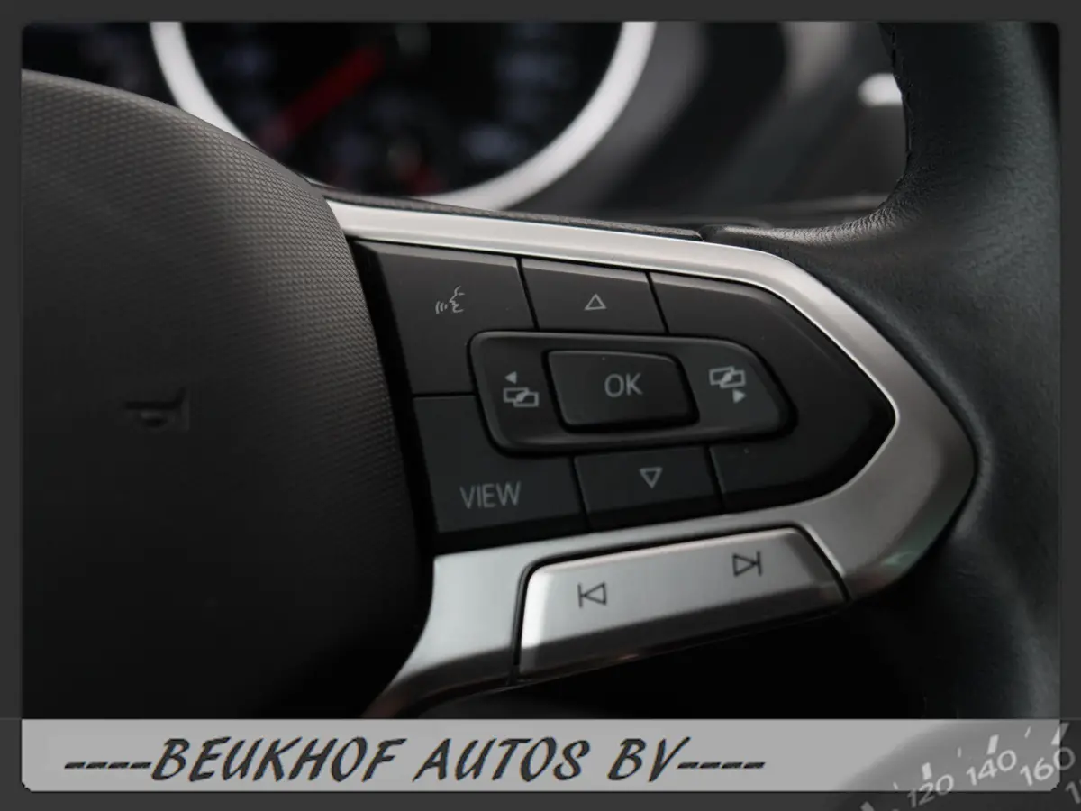 1.5 TSI Carplay Trekhaak Adapt Cruise Pdc