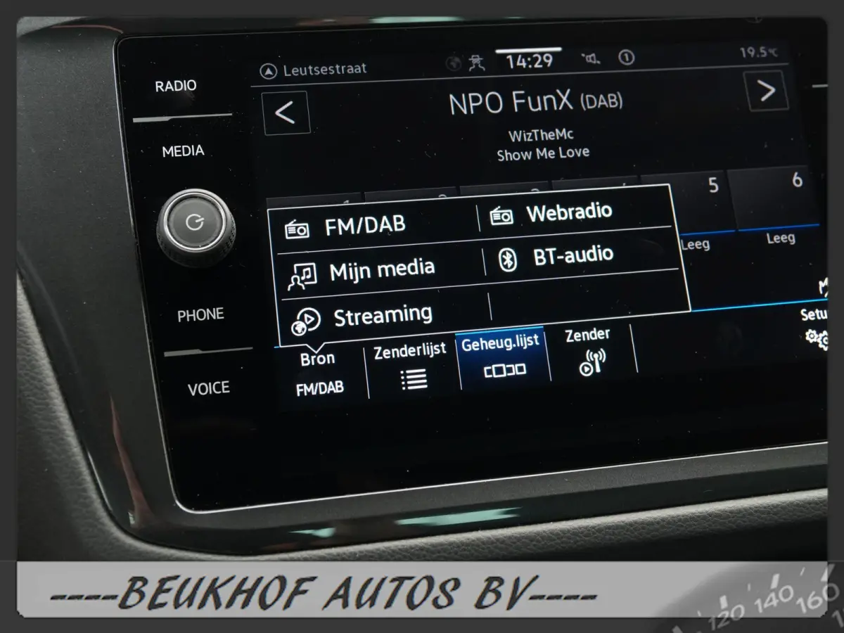 1.5 TSI Carplay Trekhaak Adapt Cruise Pdc