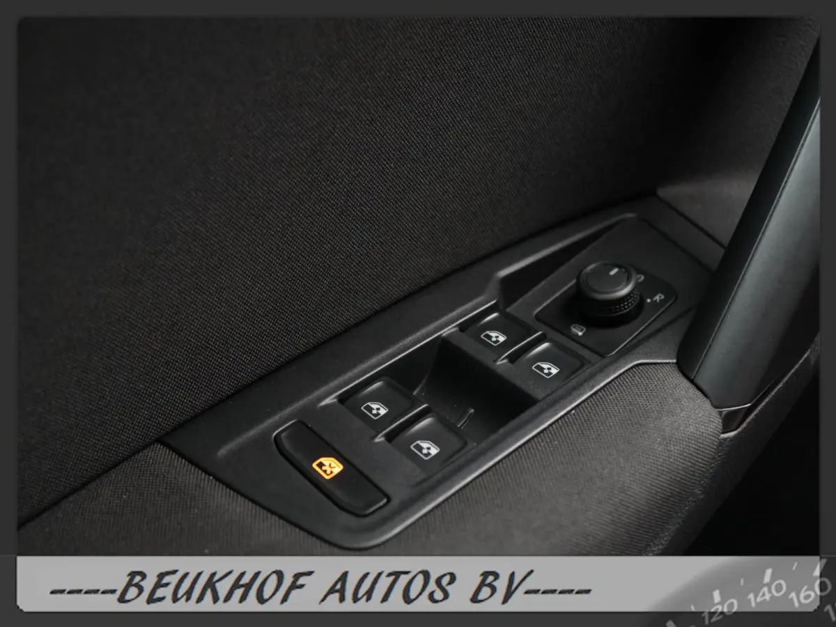 1.5 TSI Carplay Trekhaak Adapt Cruise Pdc