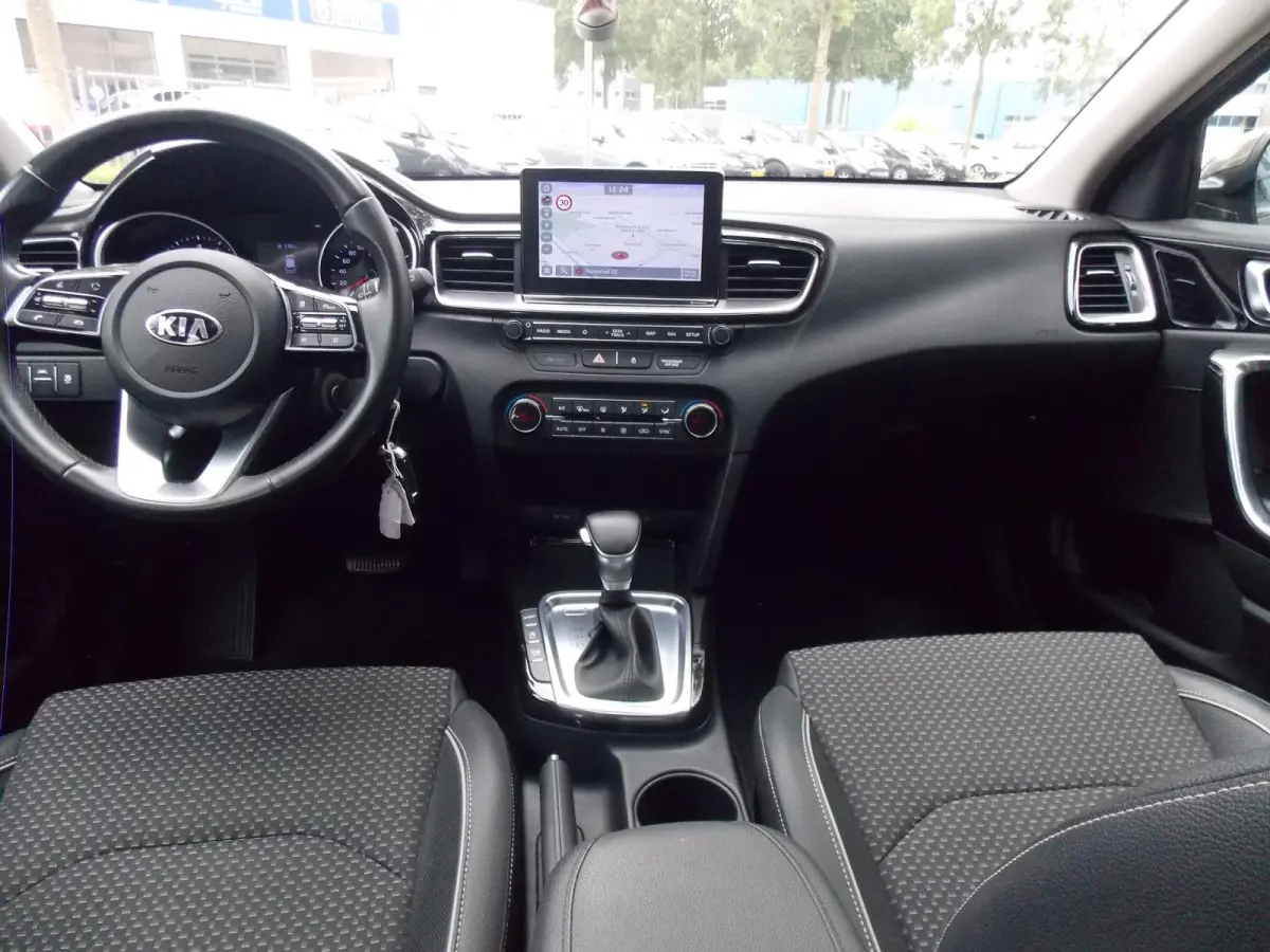 1.4 T-GDi DynamicPlusLine Automaat Camera Airco Elek Pakket 5Deurs 2021bj GARANTIE