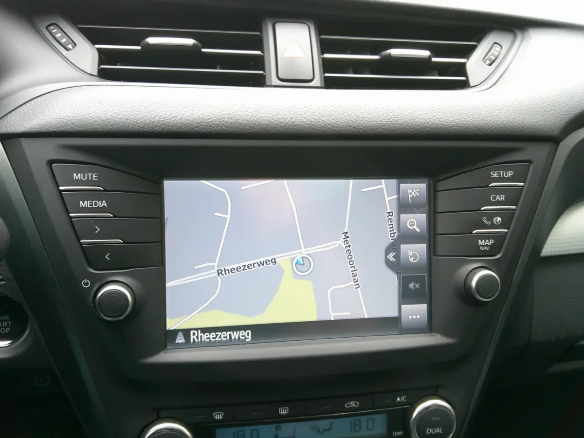 1.8 VVT-i SkyView Edition Trekhaak