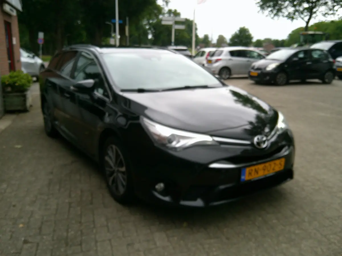 1.8 VVT-i SkyView Edition Trekhaak