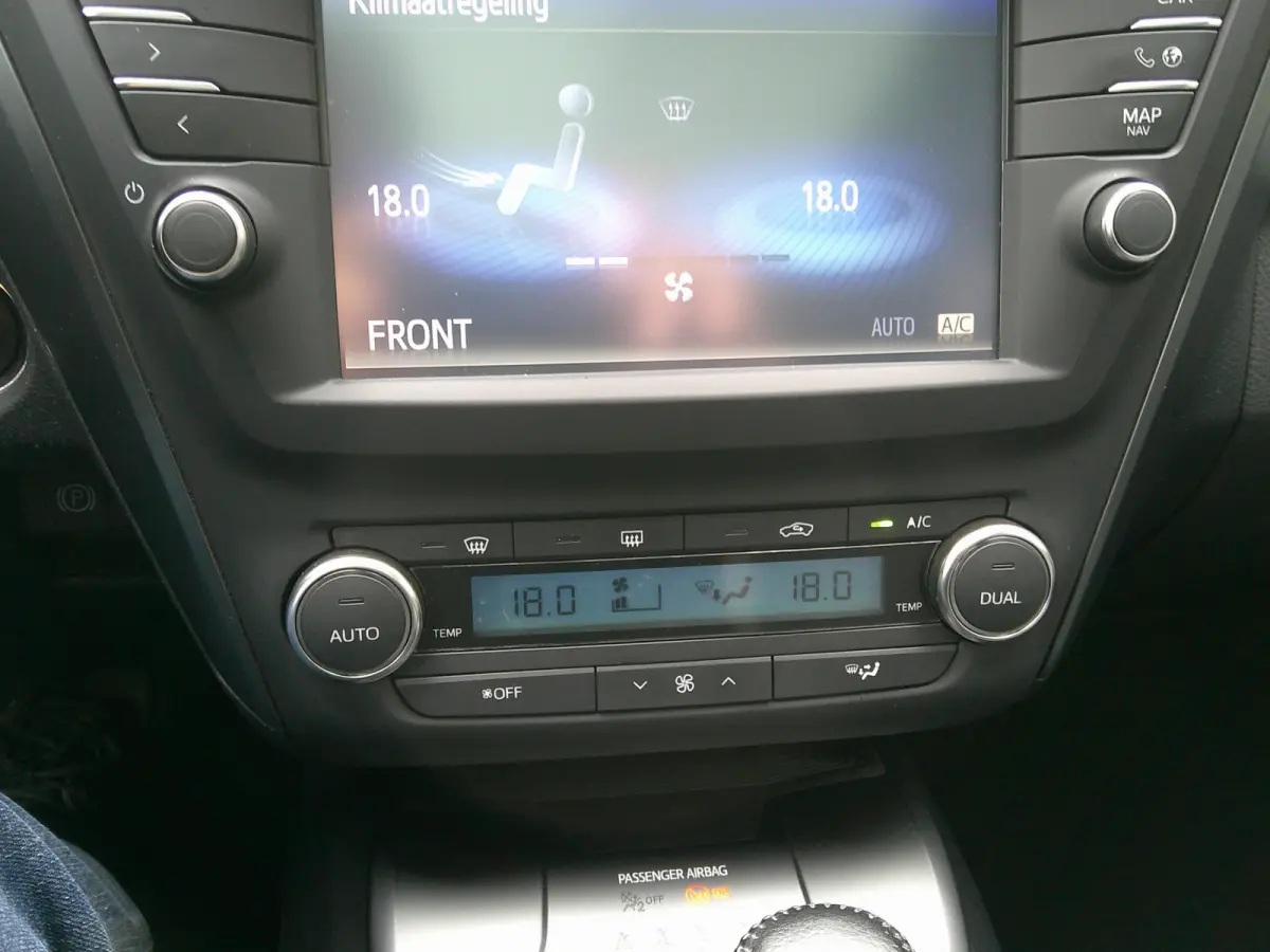 1.8 VVT-i SkyView Edition Trekhaak