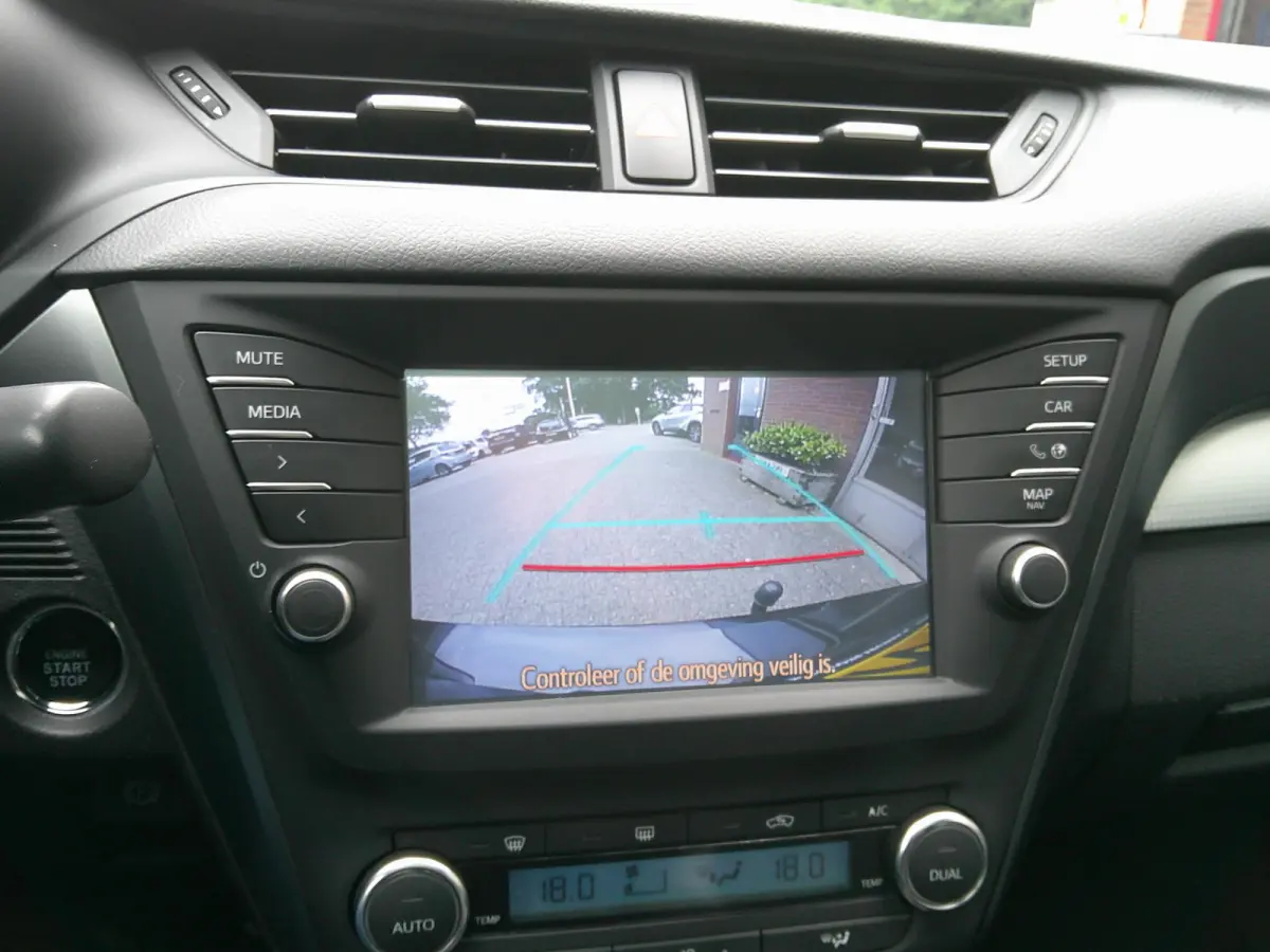 1.8 VVT-i SkyView Edition Trekhaak