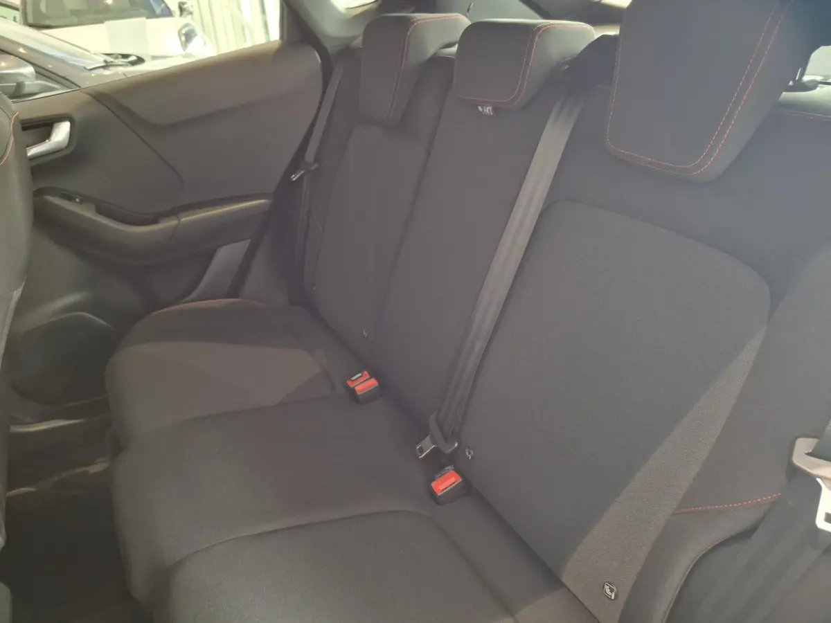 1.0 EcoBoost ST-Line | NIEUW TE BESTELLEN! | €5000,- KORTING | AUTOMAAT | STUUR, STOEL EN VOORRUITVERWARMING | 360 CAMERA | ADAPTIEVE CRUISE CONTROL | TREKHAAK |