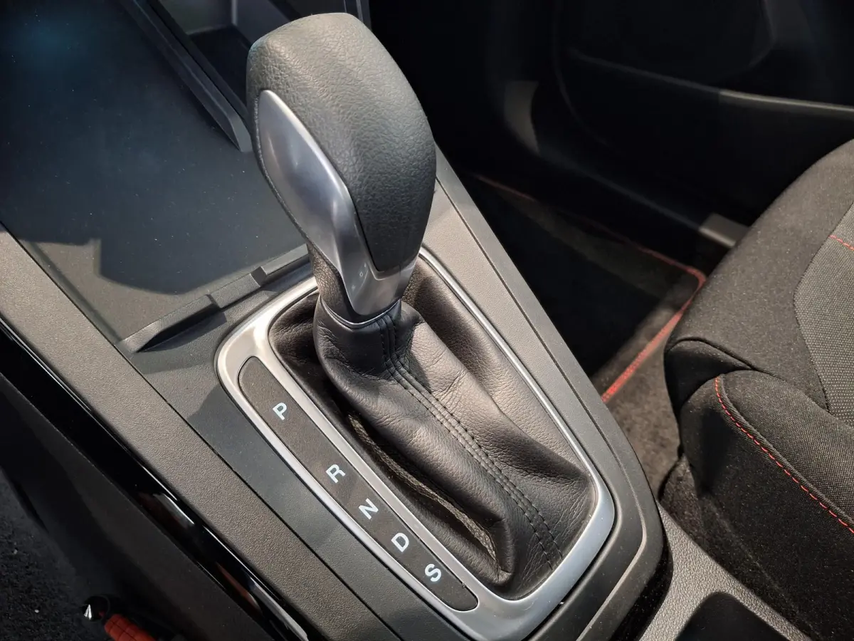 1.0 EcoBoost ST-Line | NIEUW TE BESTELLEN! | €5000,- KORTING | AUTOMAAT | STUUR, STOEL EN VOORRUITVERWARMING | 360 CAMERA | ADAPTIEVE CRUISE CONTROL | TREKHAAK |