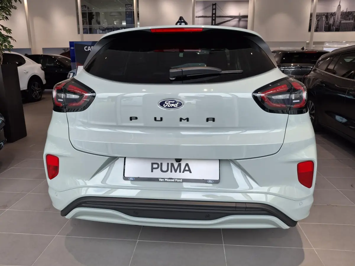 1.0 EcoBoost ST-Line | NIEUW TE BESTELLEN! | €5000,- KORTING | AUTOMAAT | STUUR, STOEL EN VOORRUITVERWARMING | 360 CAMERA | ADAPTIEVE CRUISE CONTROL | TREKHAAK |