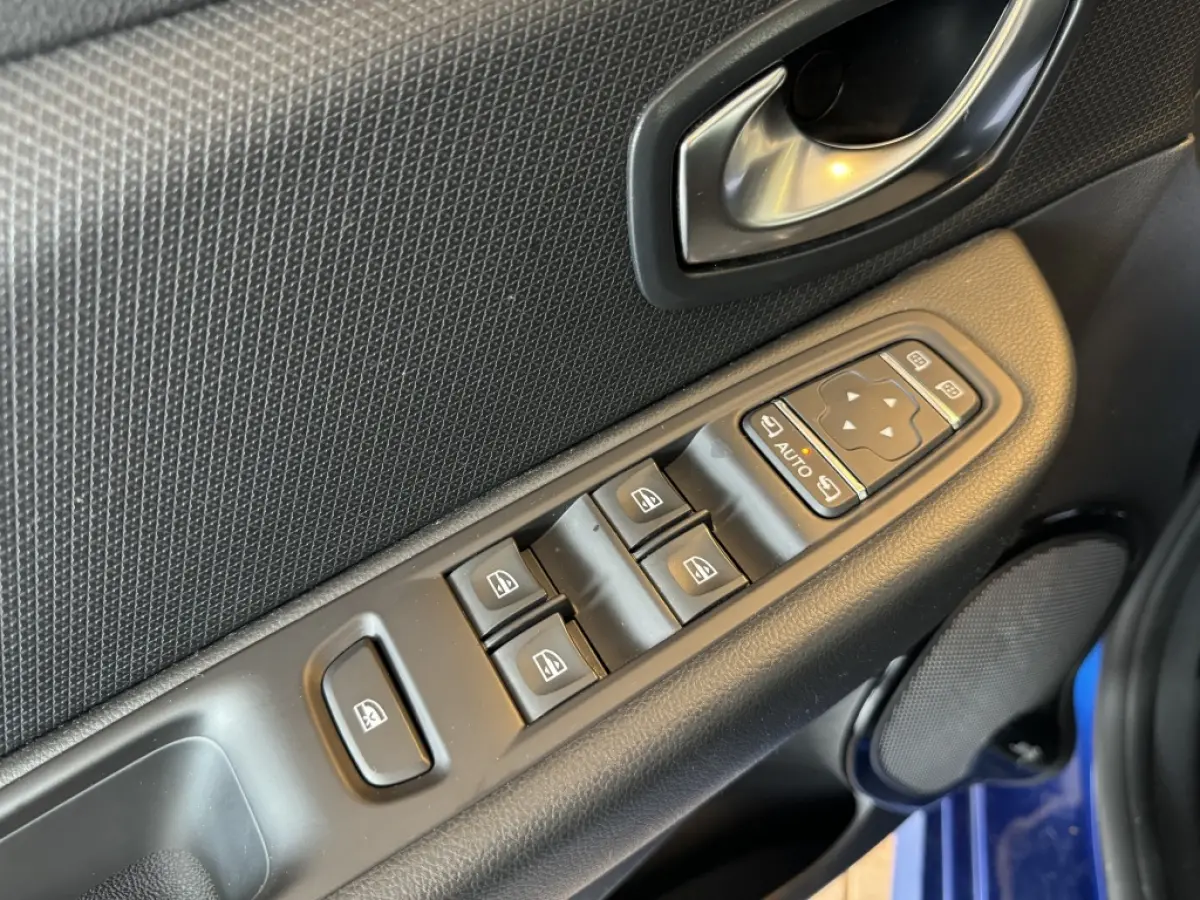 1.2 TCe Intens GT-Line R-Link 120PK BOSE