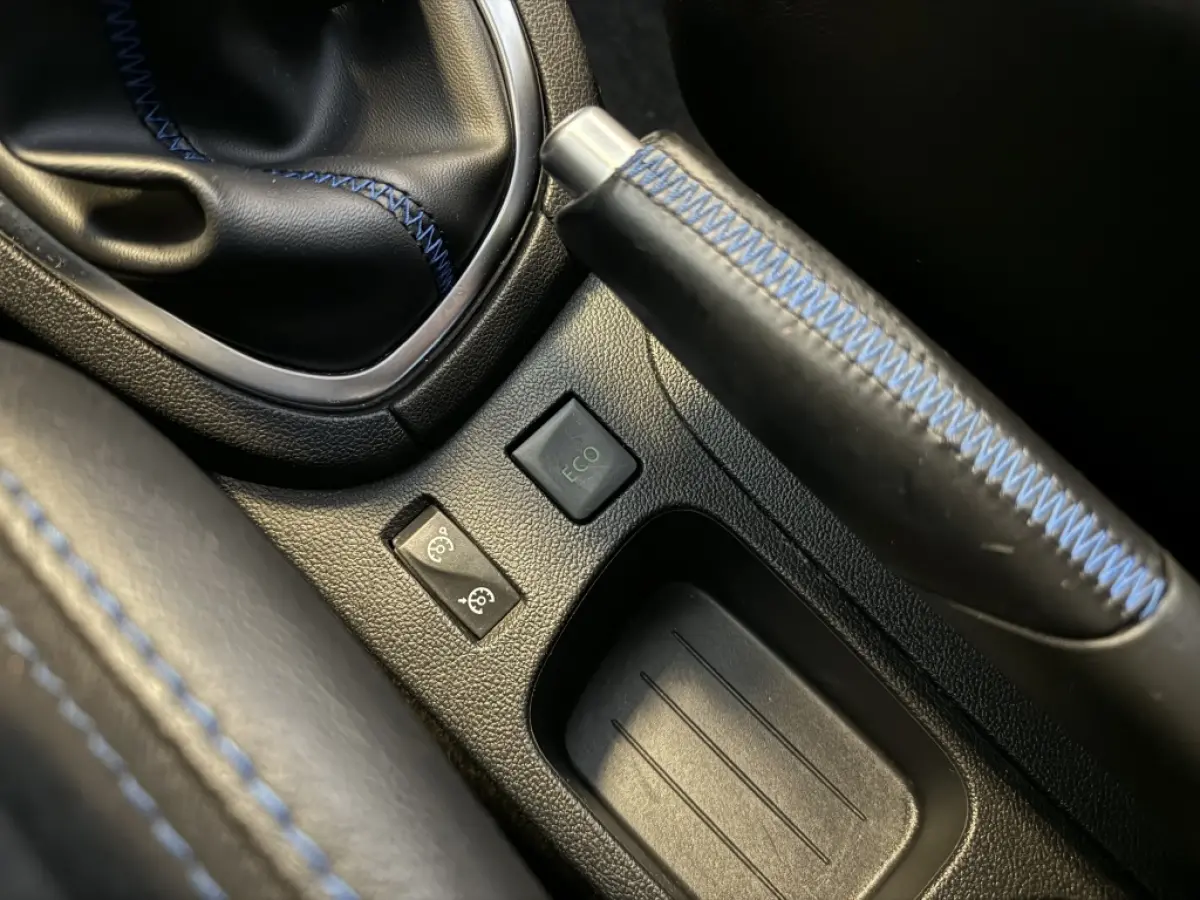 1.2 TCe Intens GT-Line R-Link 120PK BOSE