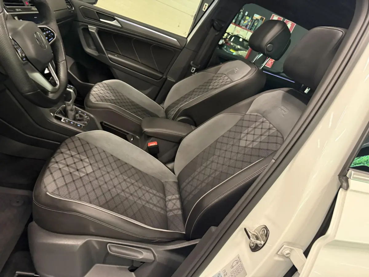 1.4 TSI eHybrid 2XR-LINE SOH-TEST/PANO/NAVI/V-COCKPIT/DAB/CARPLAY/H-UP/CAM///