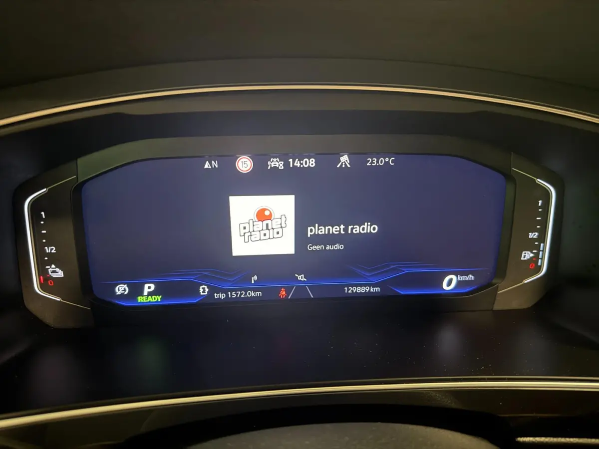 1.4 TSI eHybrid 2XR-LINE SOH-TEST/PANO/NAVI/V-COCKPIT/DAB/CARPLAY/H-UP/CAM///