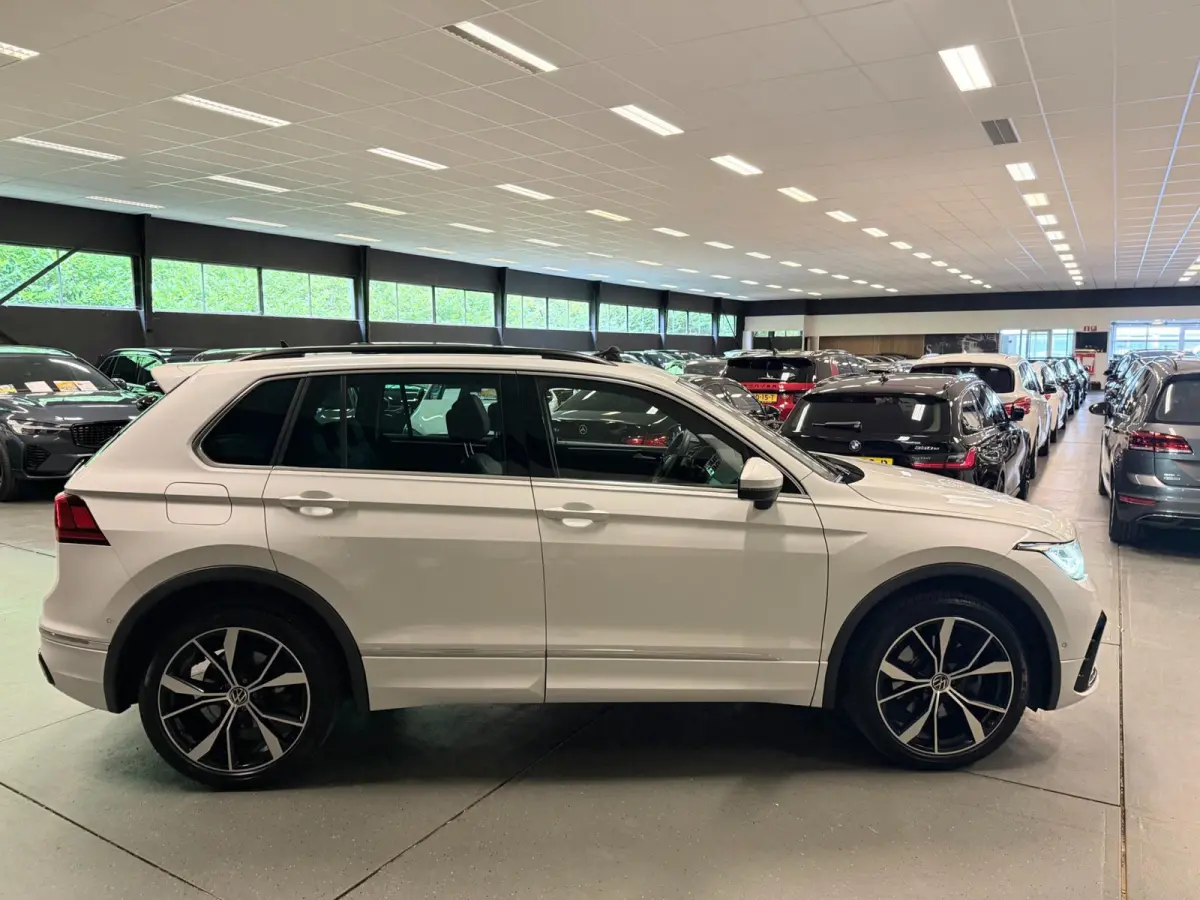 1.4 TSI eHybrid 2XR-LINE SOH-TEST/PANO/NAVI/V-COCKPIT/DAB/CARPLAY/H-UP/CAM///