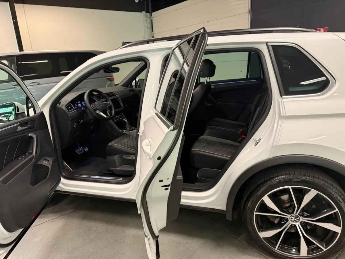 1.4 TSI eHybrid 2XR-LINE SOH-TEST/PANO/NAVI/V-COCKPIT/DAB/CARPLAY/H-UP/CAM///