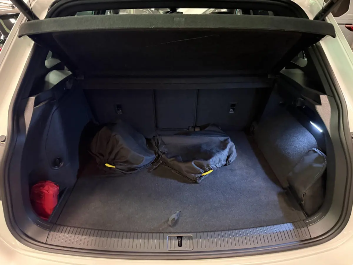 1.4 TSI eHybrid 2XR-LINE SOH-TEST/PANO/NAVI/V-COCKPIT/DAB/CARPLAY/H-UP/CAM///