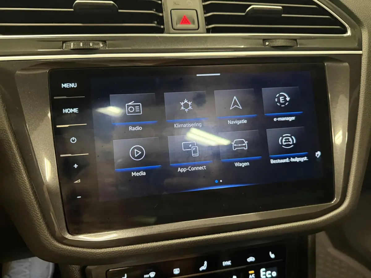 1.4 TSI eHybrid 2XR-LINE SOH-TEST/PANO/NAVI/V-COCKPIT/DAB/CARPLAY/H-UP/CAM///