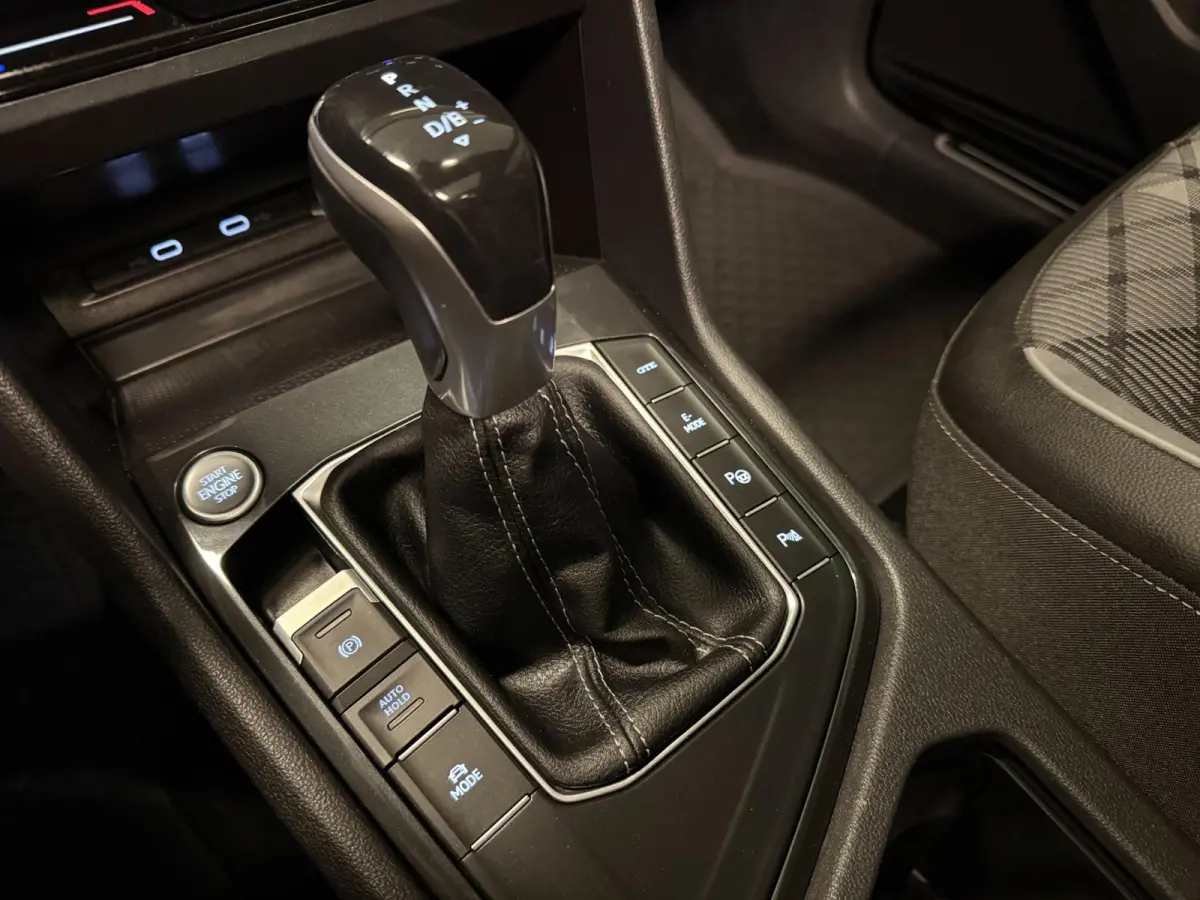 1.4 TSI eHybrid 2XR-LINE SOH-TEST/PANO/NAVI/V-COCKPIT/DAB/CARPLAY/H-UP/CAM///