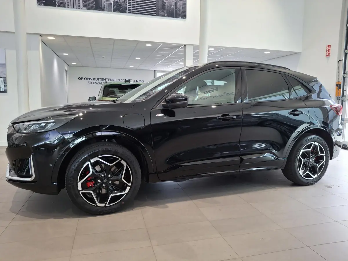 2.5 PHEV ST-Line X | NIEUW TE BESTELLEN | € 4.000,- KORTING! | PANORAMA DAK | HEAD-UP DISPLAY | ADAPTIEVE CRUISE CONTROL | 360 CAMERA | B&O AUDIO | STOEL, STUUR EN VOORRUITVERWARMING | WEG