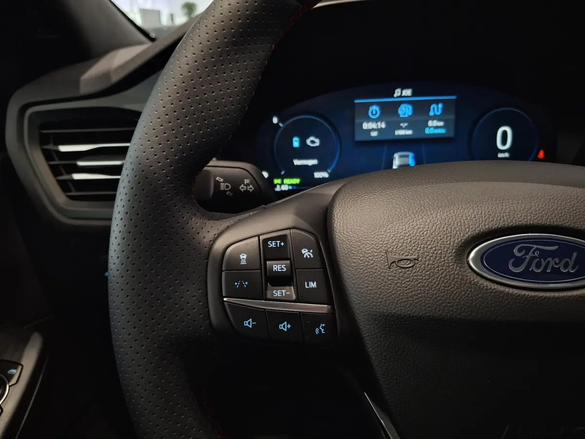 2.5 PHEV ST-Line X | NIEUW TE BESTELLEN | € 4.000,- KORTING! | PANORAMA DAK | HEAD-UP DISPLAY | ADAPTIEVE CRUISE CONTROL | 360 CAMERA | B&O AUDIO | STOEL, STUUR EN VOORRUITVERWARMING | WEG