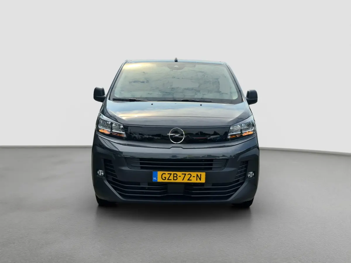 Electric L3 75 kWh 9 persoons | 8 jaar garantie | Full map navigatie | Camera | Cruise control | Airco |