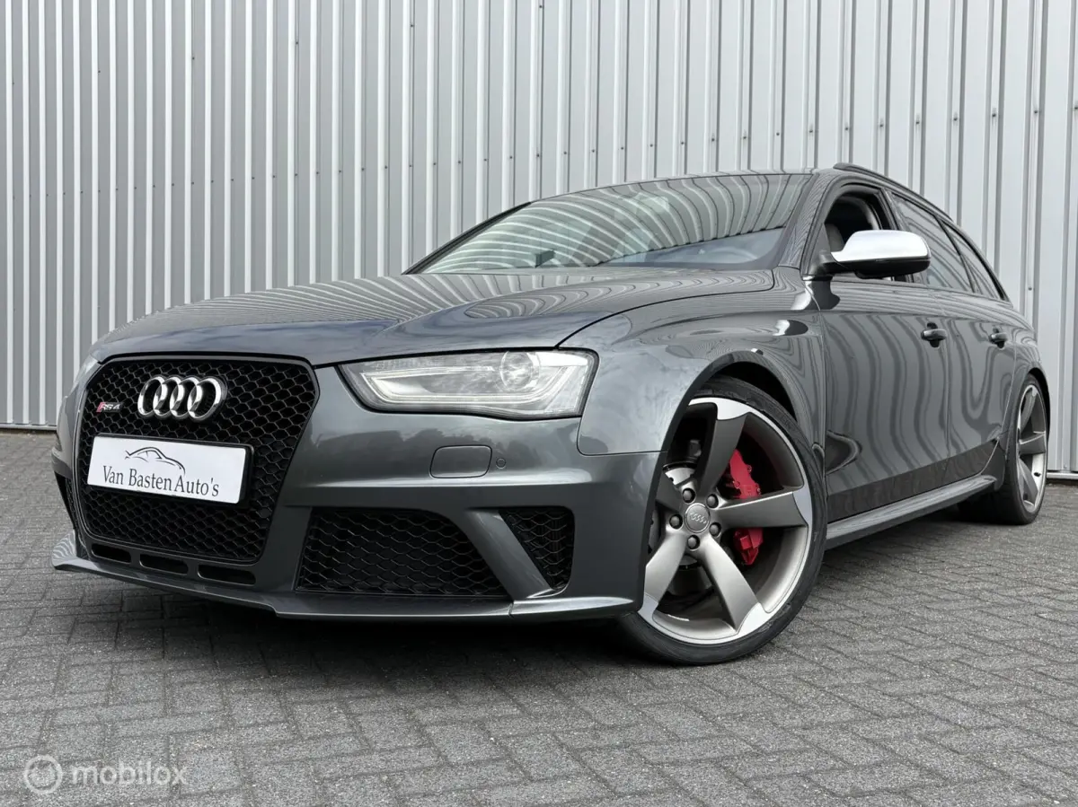 4.2 FSI V8 Quattro | B&O | Pano | Leder | 2014 | S-tronic | Volledige historie |