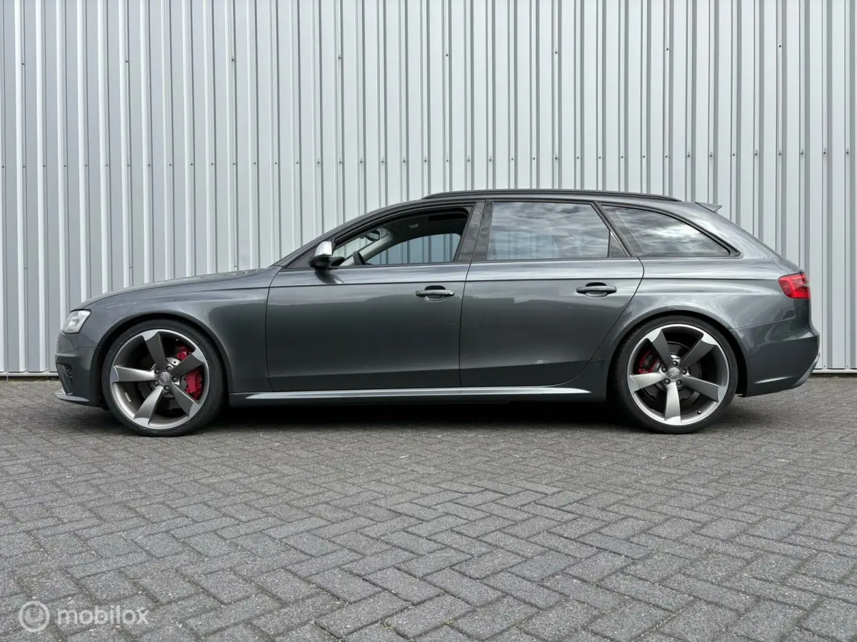 4.2 FSI V8 Quattro | B&O | Pano | Leder | 2014 | S-tronic | Volledige historie |