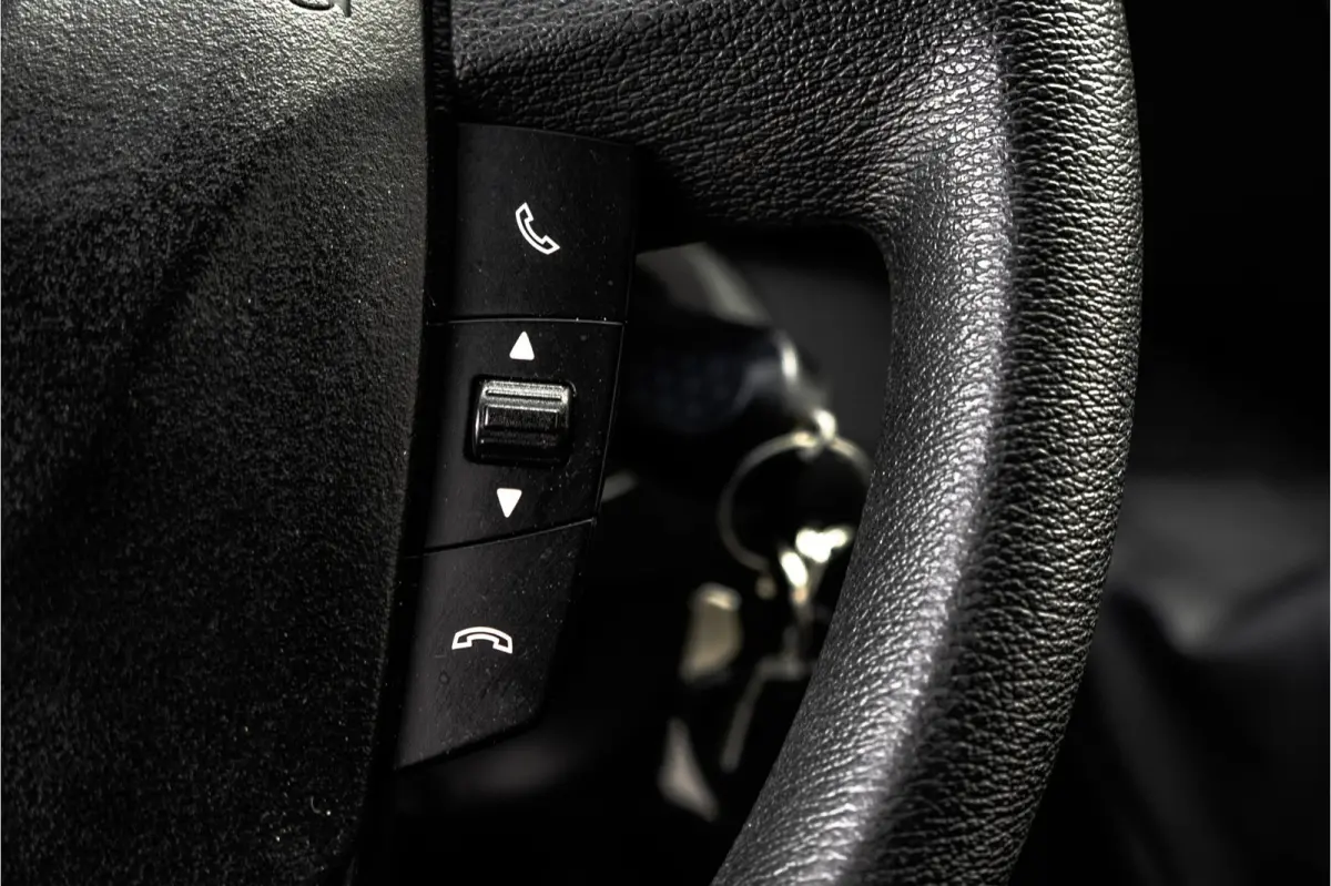 50C18 | Glasresteel | Automaat | 180 PK | Camera | Navigatie | Cruise | Airco | Tachograaf | Euro 6