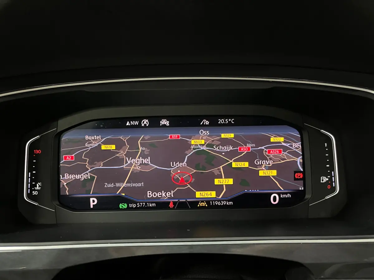 1.5 TSI Highline Business R R-Line Automaat | Panoramadak | Trekhaak | Virtual Cockpit |