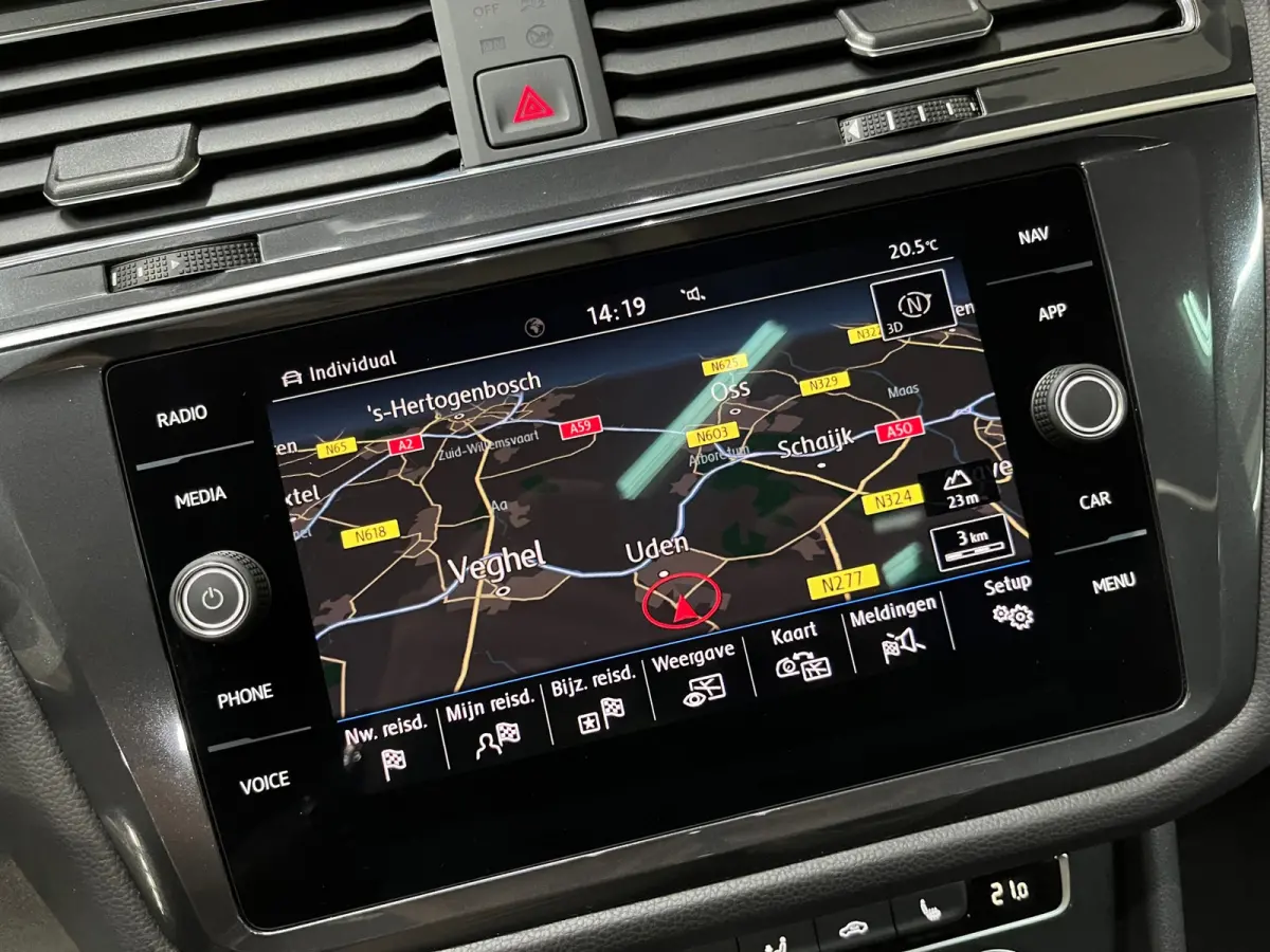 1.5 TSI Highline Business R R-Line Automaat | Panoramadak | Trekhaak | Virtual Cockpit |