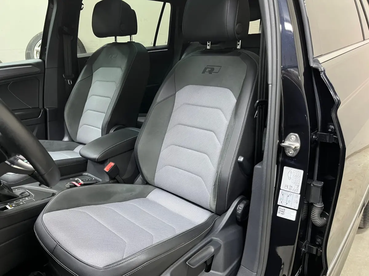 1.5 TSI Highline Business R R-Line Automaat | Panoramadak | Trekhaak | Virtual Cockpit |