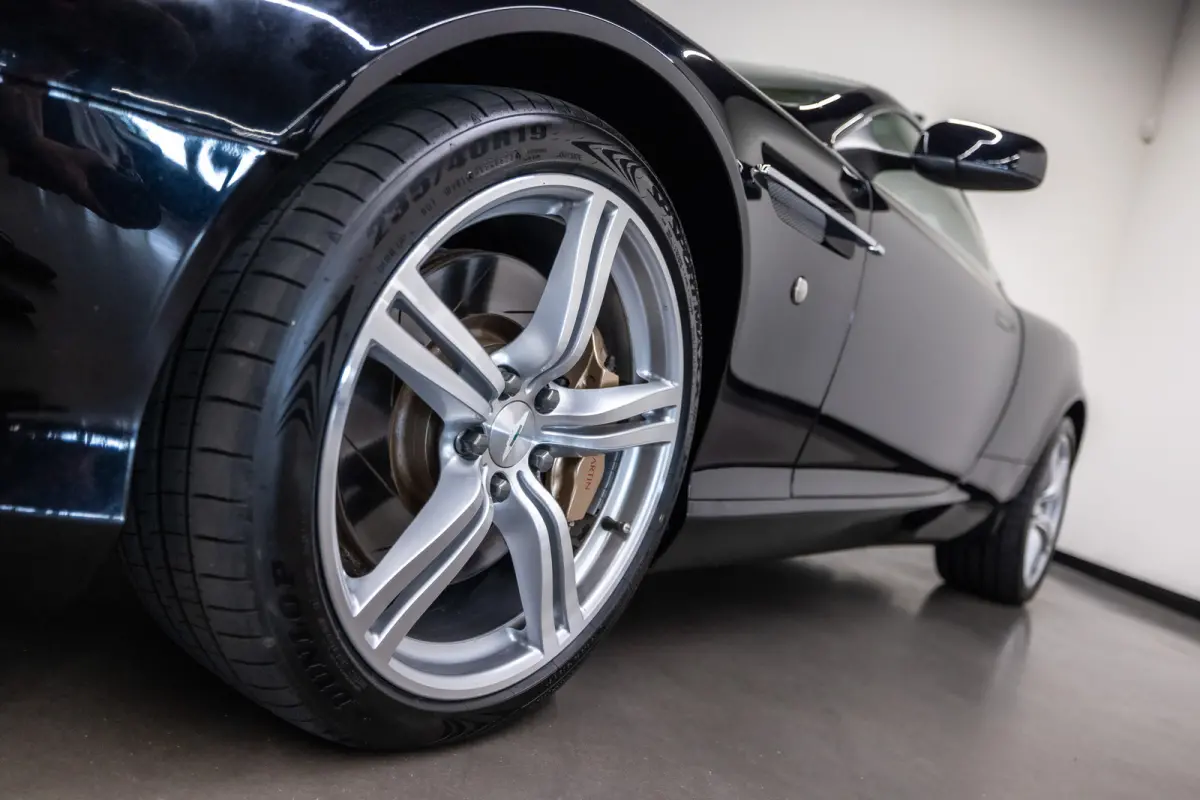 5.9 V12 Touchtronic Btw auto, Fiscale waarde € 22.000,- (€ 56.157.02 Ex B.T.W) DEALER AUTO Dealer auto
