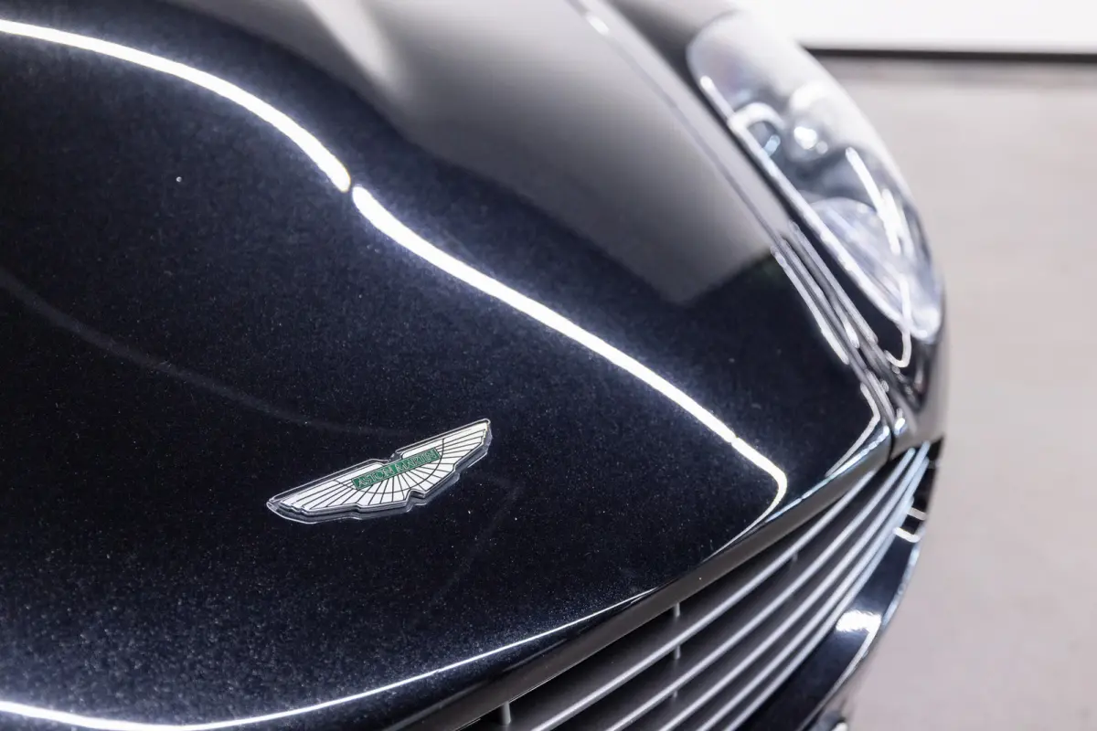 5.9 V12 Touchtronic Btw auto, Fiscale waarde € 22.000,- (€ 56.157.02 Ex B.T.W) DEALER AUTO Dealer auto