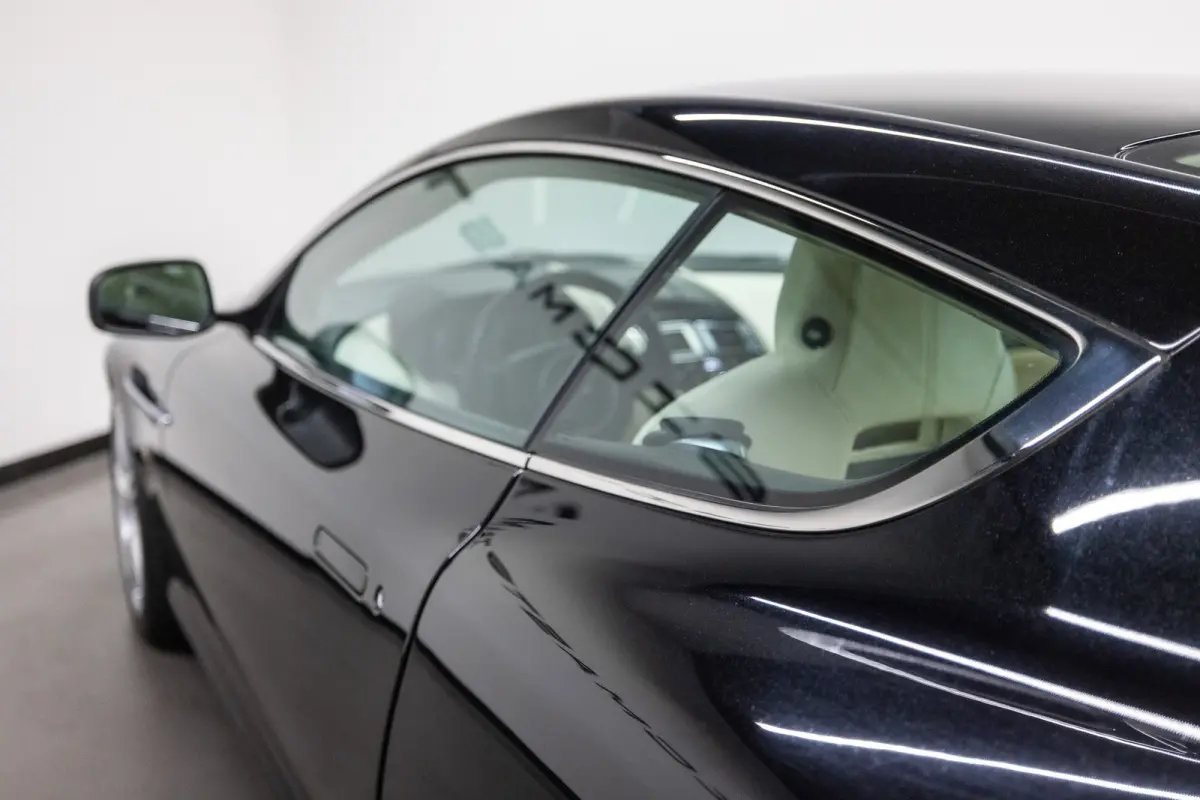 5.9 V12 Touchtronic Btw auto, Fiscale waarde € 22.000,- (€ 56.157.02 Ex B.T.W) DEALER AUTO Dealer auto