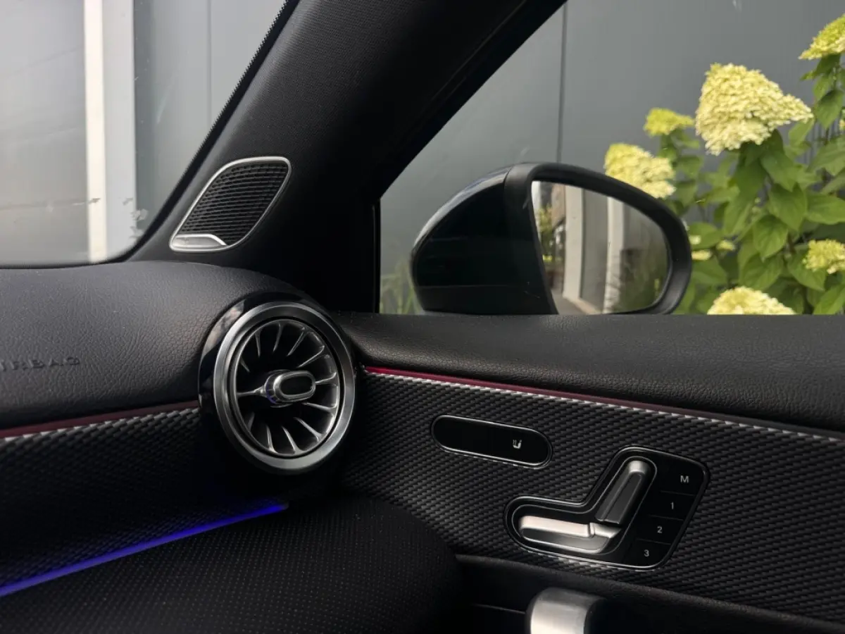 220 AMG M2020 PANO NAVI CAMERA PDC SPORTVELGEN