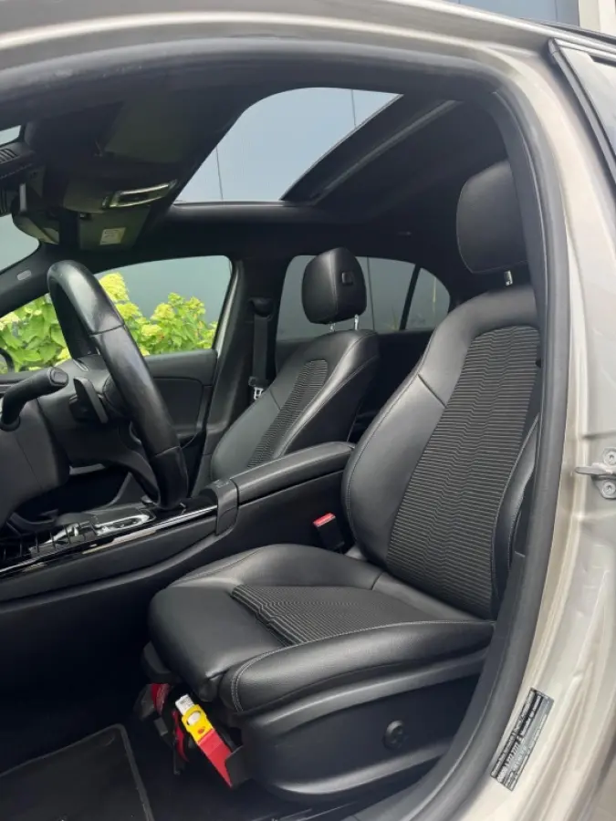 220 AMG M2020 PANO NAVI CAMERA PDC SPORTVELGEN