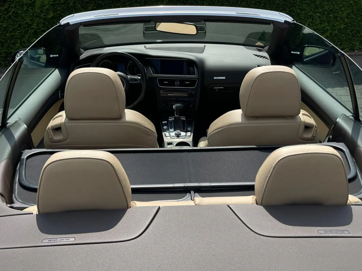 1.8 TFSI Automaat Pro Line | TREKHAAK AFNEEMBAAR | LEDEREN BEKLEDING | 19 INCH