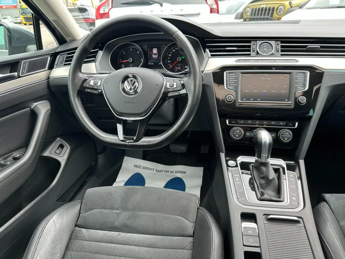 2.0 TDI Business Edition R l ACC l PANO l XENON